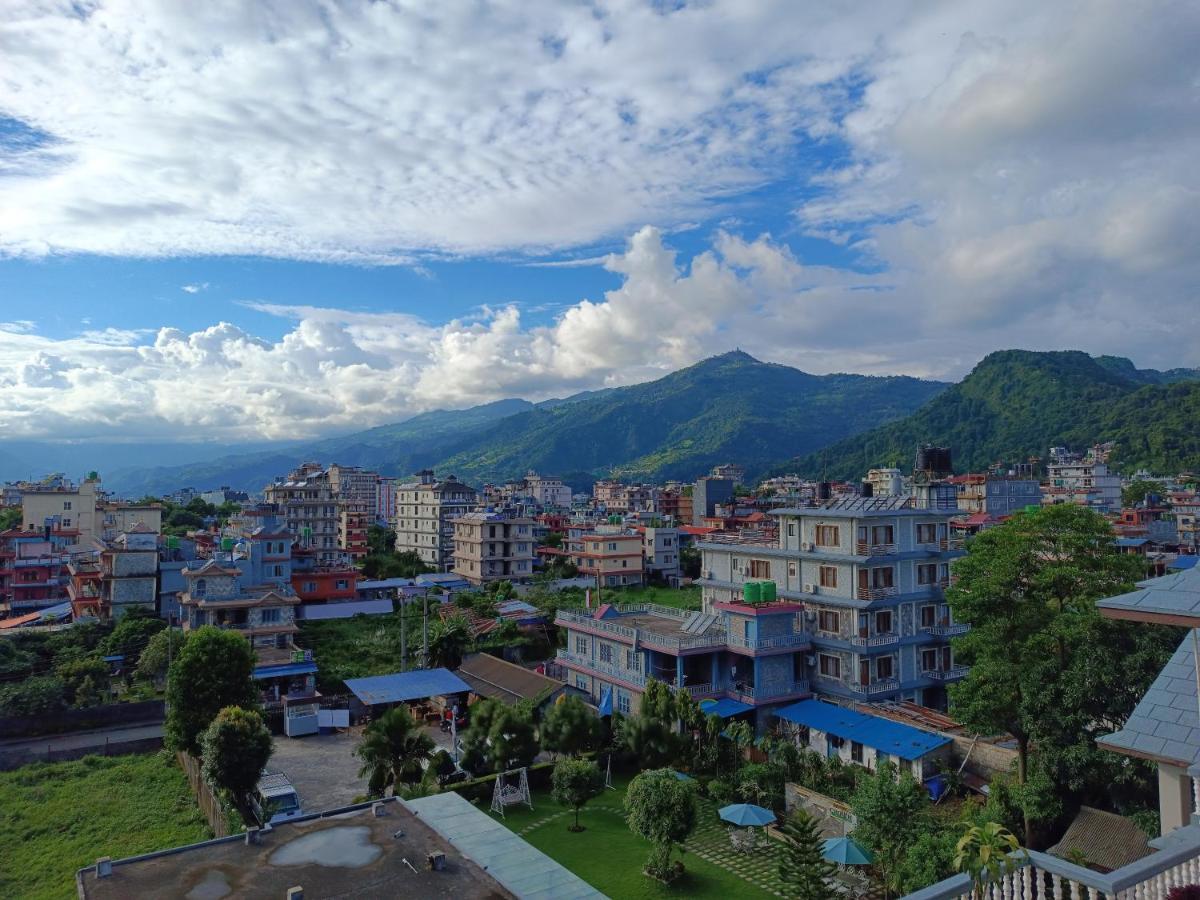 Paradise Boutique Hotel Pokhara Exterior photo
