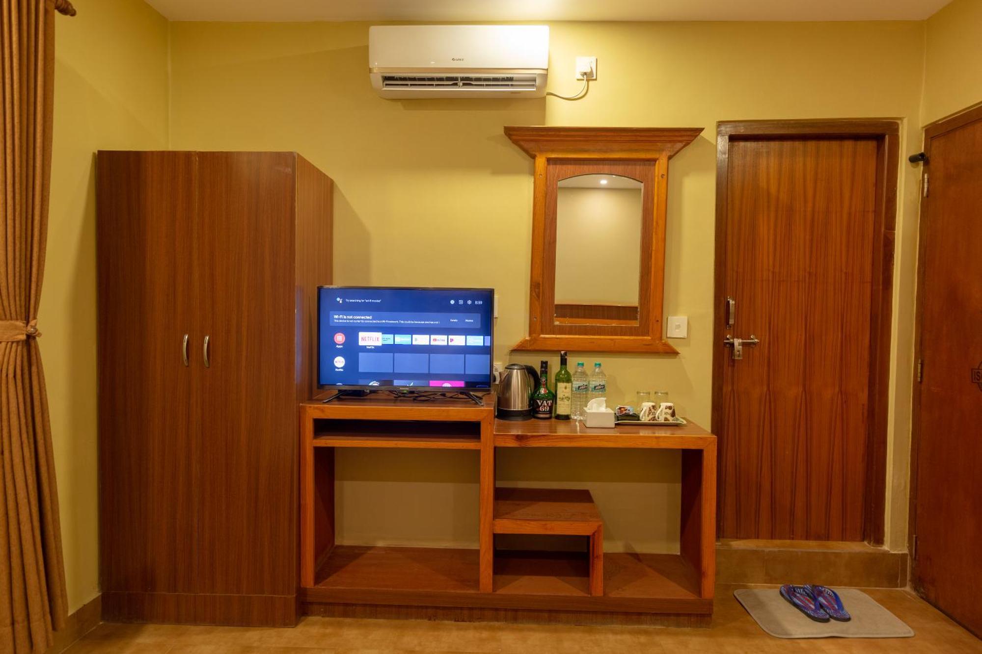 Paradise Boutique Hotel Pokhara Room photo